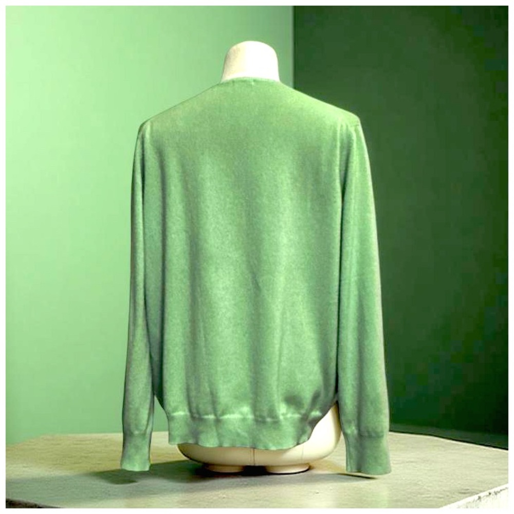 Malo Light-Green Cashmere V-Neck Sweater. XL - Picture 4 of 12
